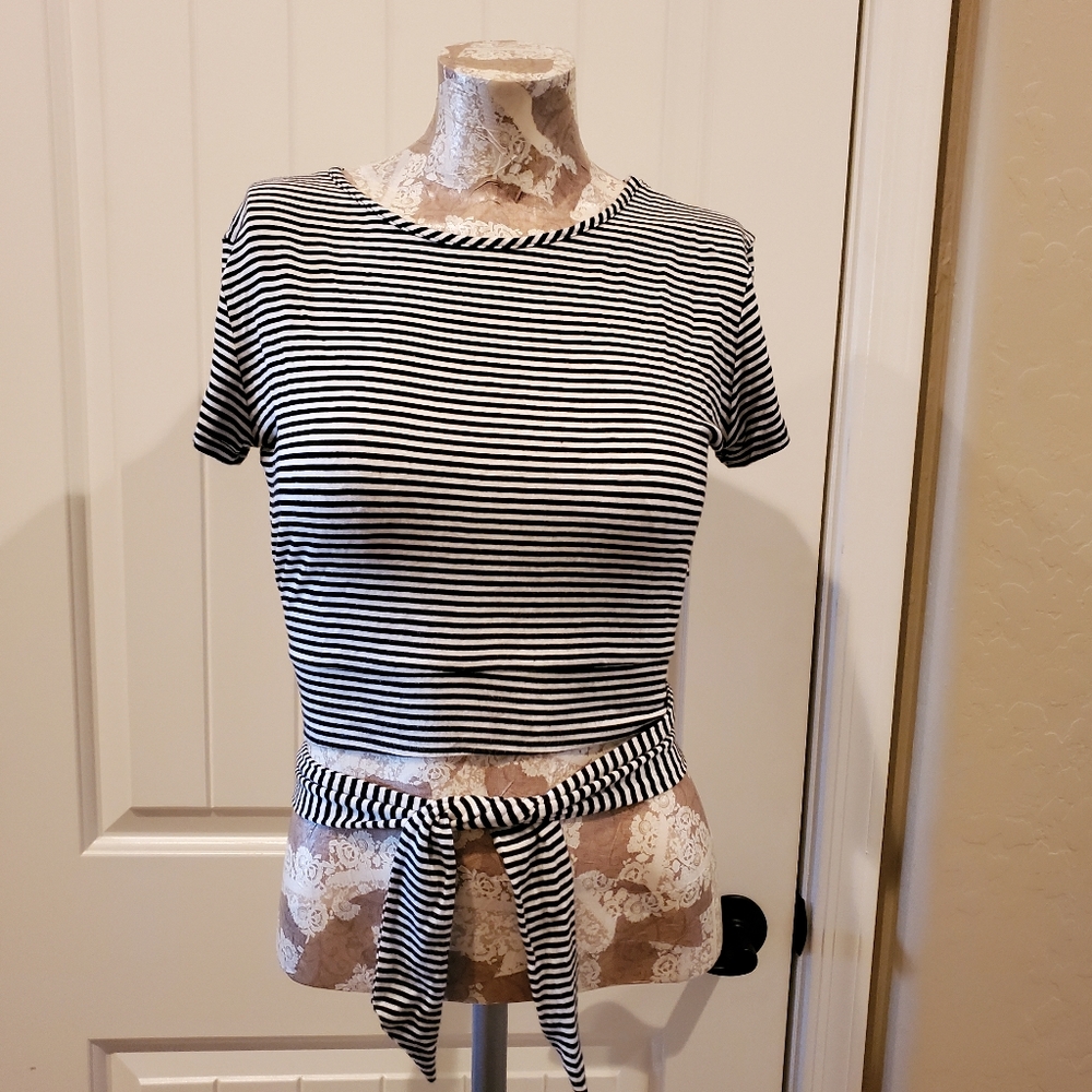 YMI Collections Striped Crop Tee w/Tie Around